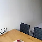 Renovated Apartment For Four